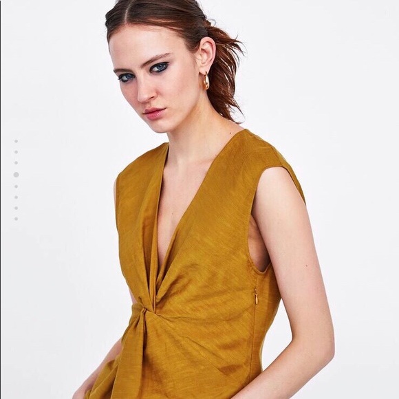 Yellow knotted V neck top from Zara. - Picture 4 of 4